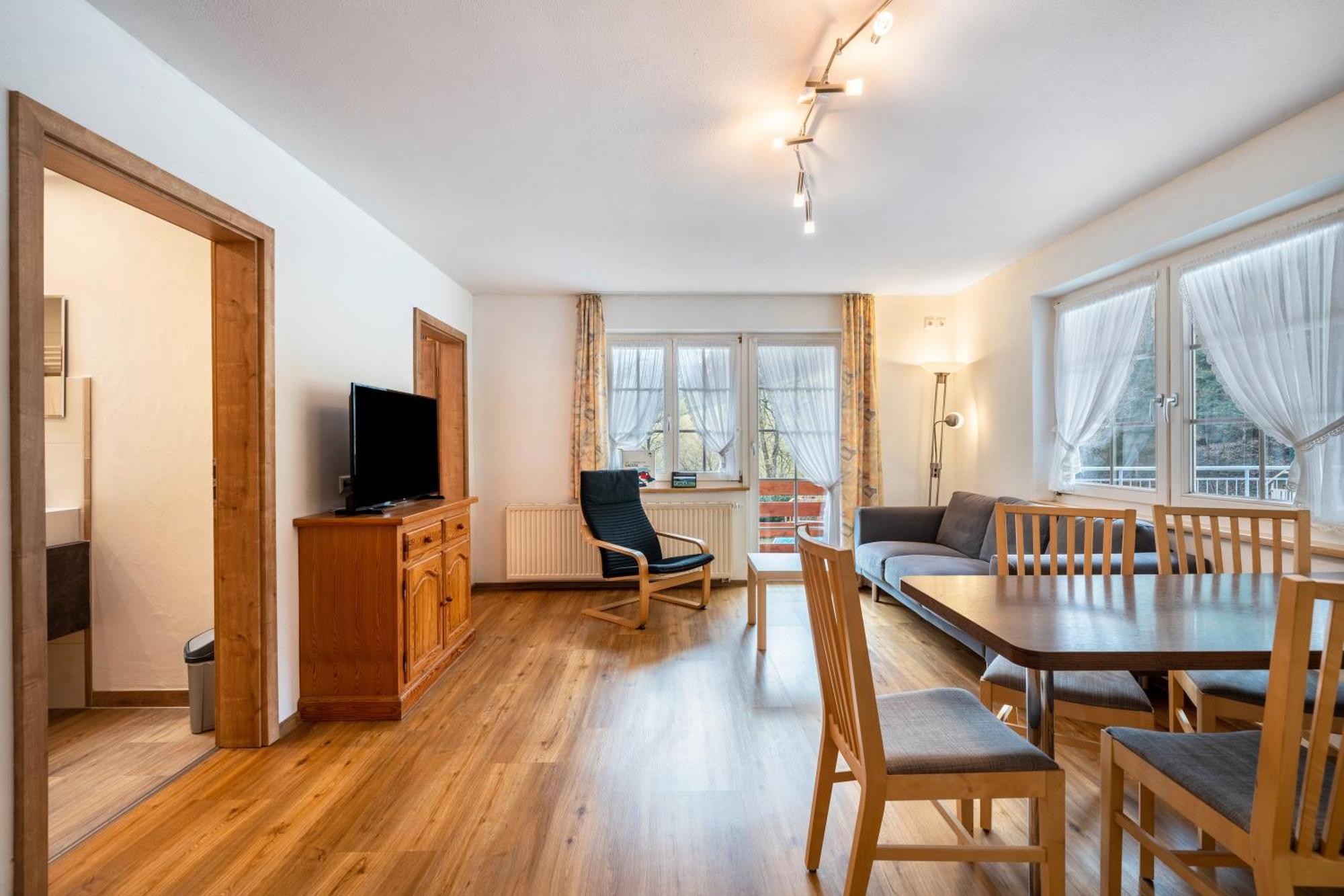 Josenhof Hotell Wolfach Exteriör bild